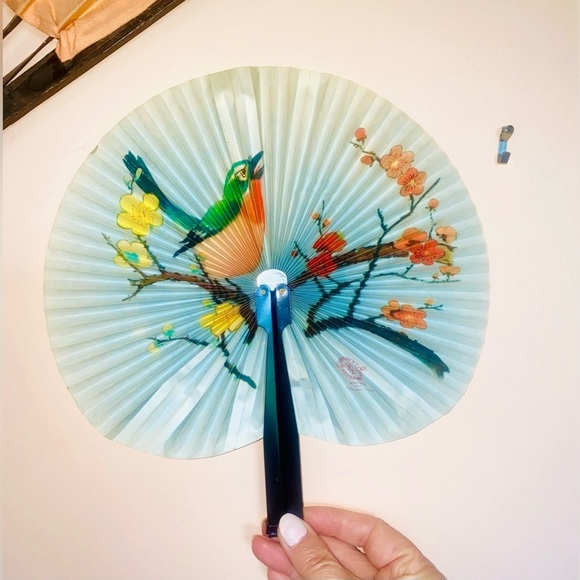 Elegant Tan and Brown Wall Fan Decor. Vintage - Picture 3 of 5